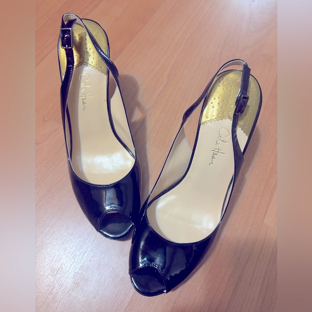 Cole Haan NIKE Air Black Patent Leather Peep Toe Heel Size 8.5